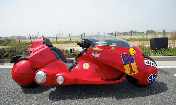 the-only-officially-recognized-akira-bike-replica-1