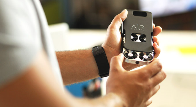 airselfie-takes-the-selfie-game-airborne-1